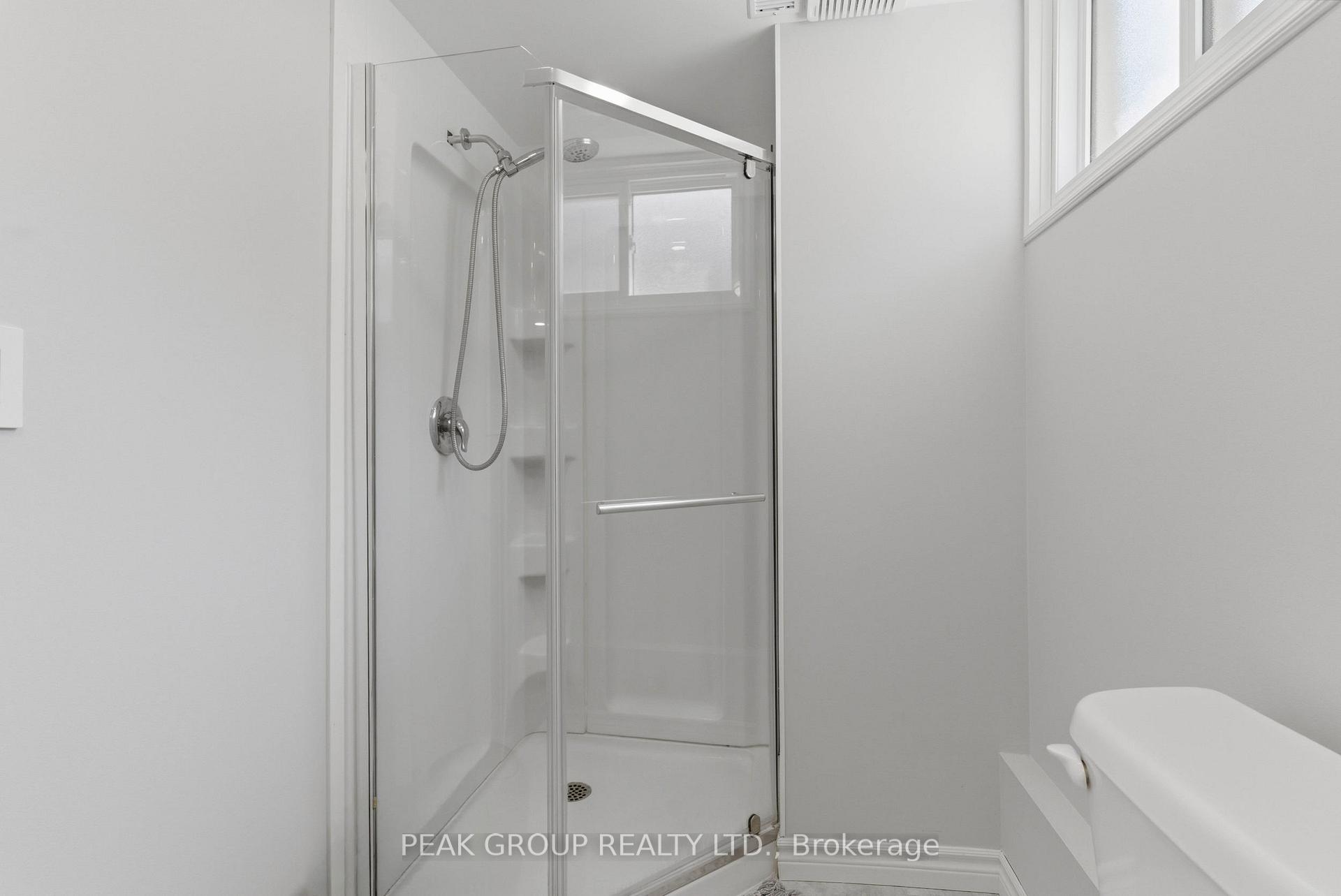Photo 24 of 6408 Gore Street, Niagara Falls, Stamford — HOMEH
