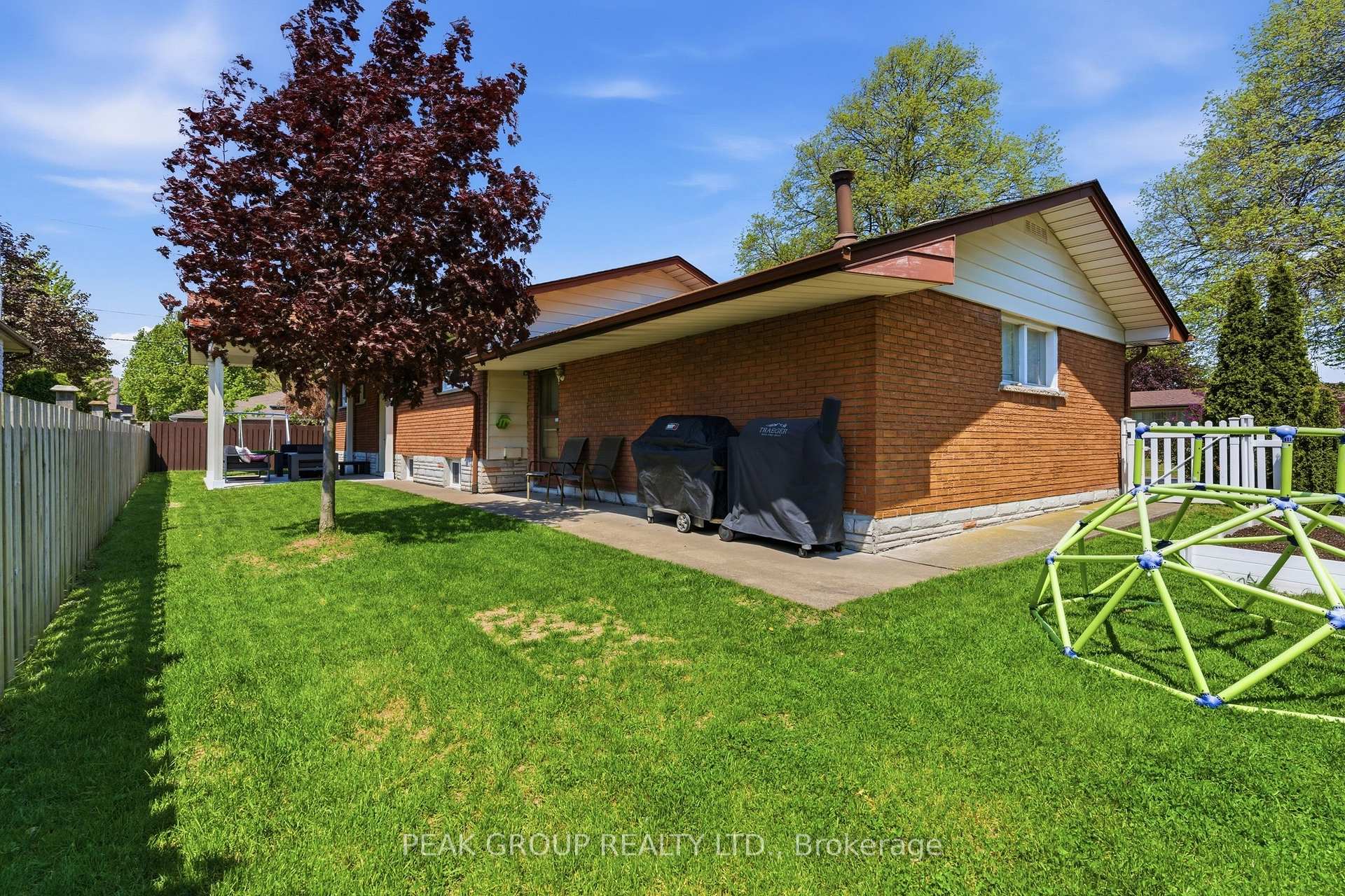 Photo 31 of 6408 Gore Street, Niagara Falls, Stamford — HOMEH