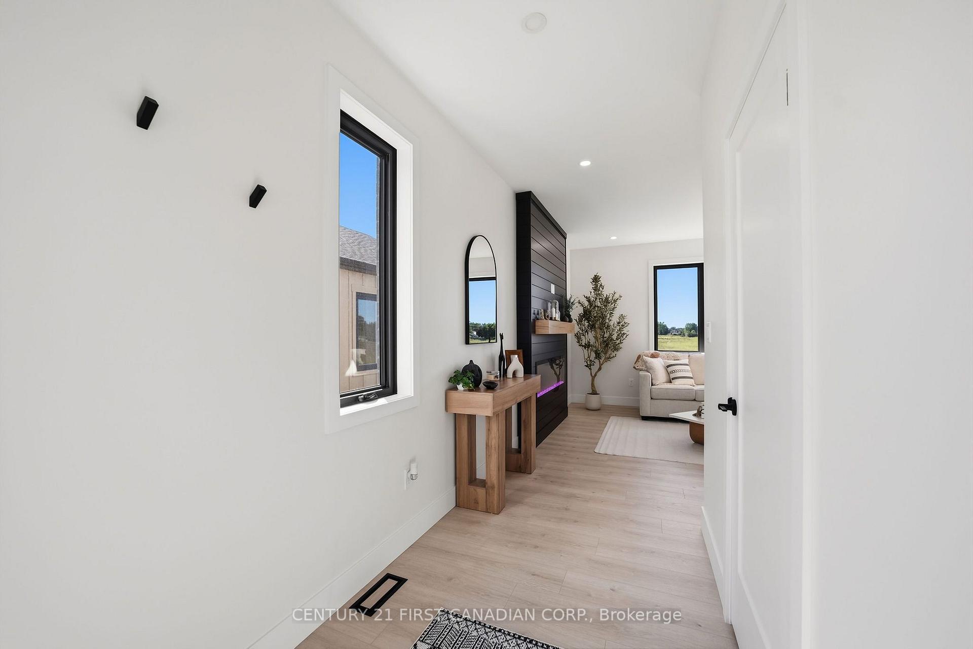 Photo 7 of 121 Addison Avenue, Lucan Biddulph, Lucan — HOMEH