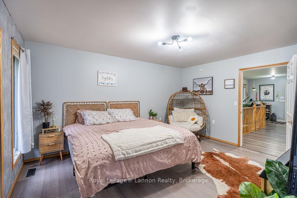 Photo 13 of 1565 Mountain Road, Thunder Bay, Mountain Road — HOMEH