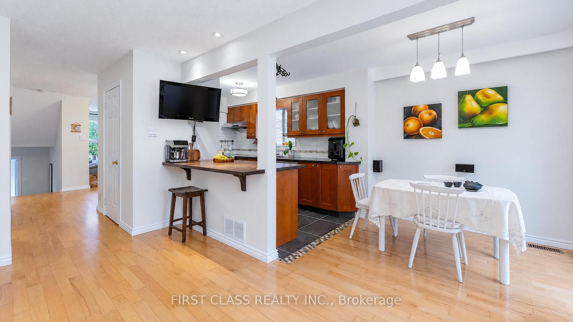 Photo 14 of 48 Cottonwood Court, Markham, Bayview Fairway-Bayview Country Club Estates — HOMEH