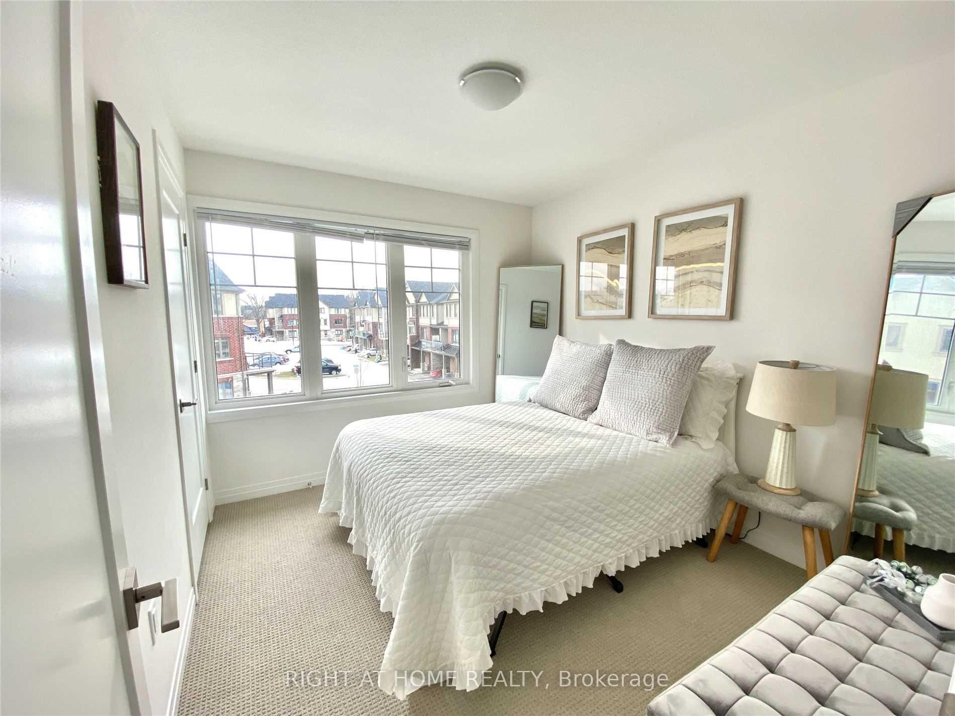 Photo 10 of 42 Farley Lane, Hamilton, Meadowlands — HOMEH
