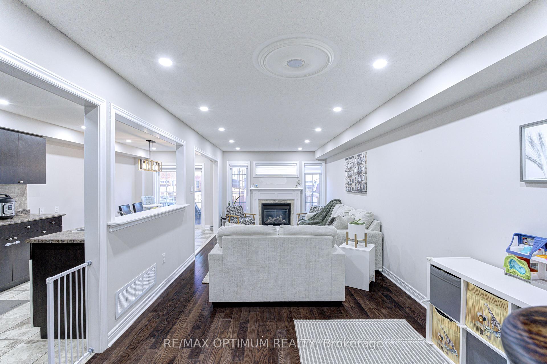Photo 7 of 31 Keywood Street, Ajax, South East — HOMEH
