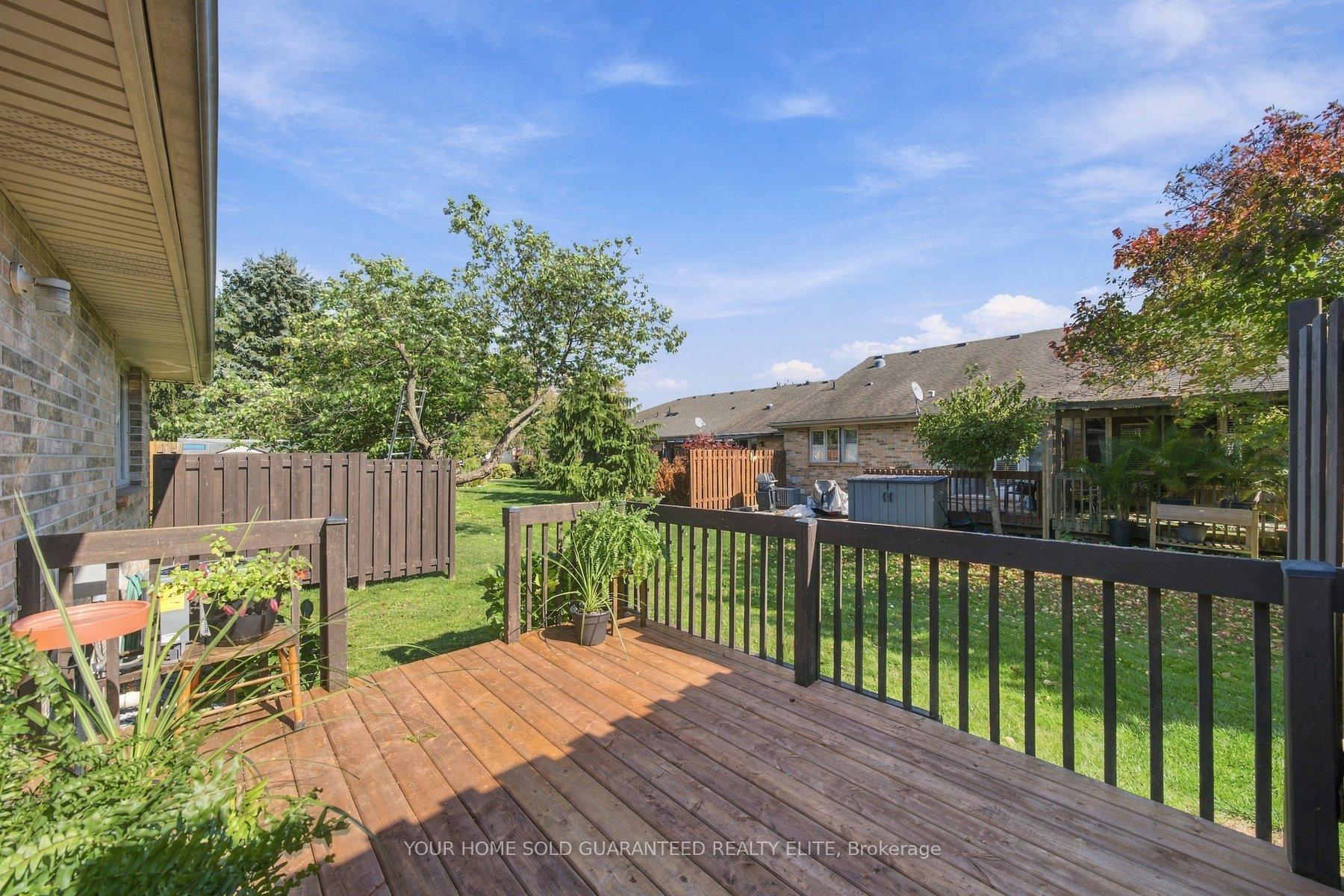 Photo 13 of 7 Milliner Place, Pelham, Fonthill — HOMEH