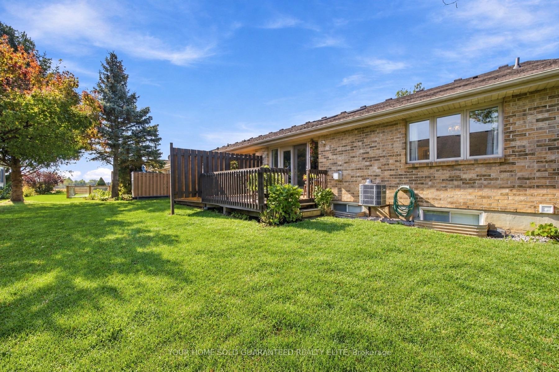 Photo 15 of 7 Milliner Place, Pelham, Fonthill — HOMEH