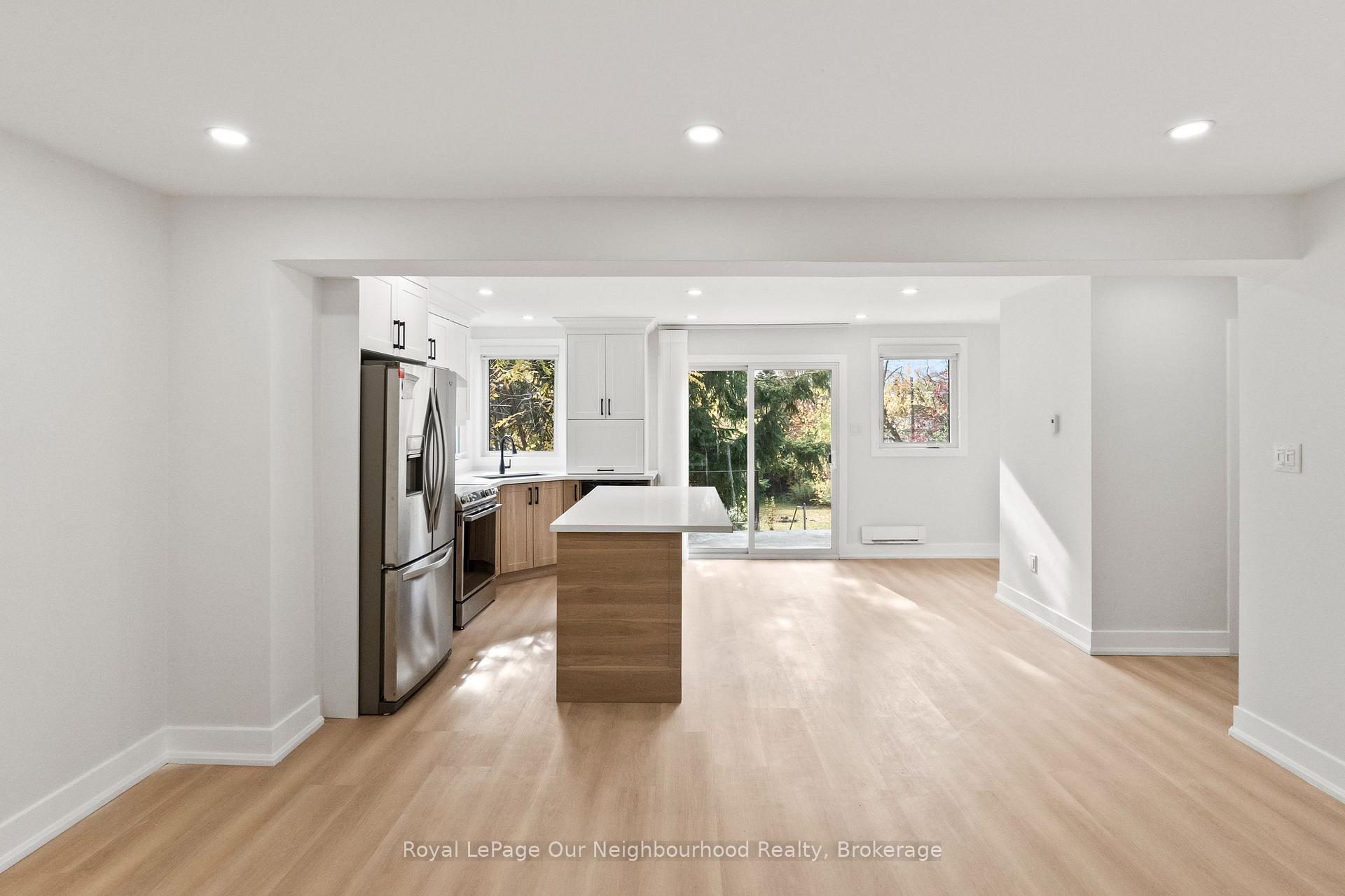 Photo 3 of Unit A, 513 Parkhill Road, Peterborough, Town Ward 3 — HOMEH