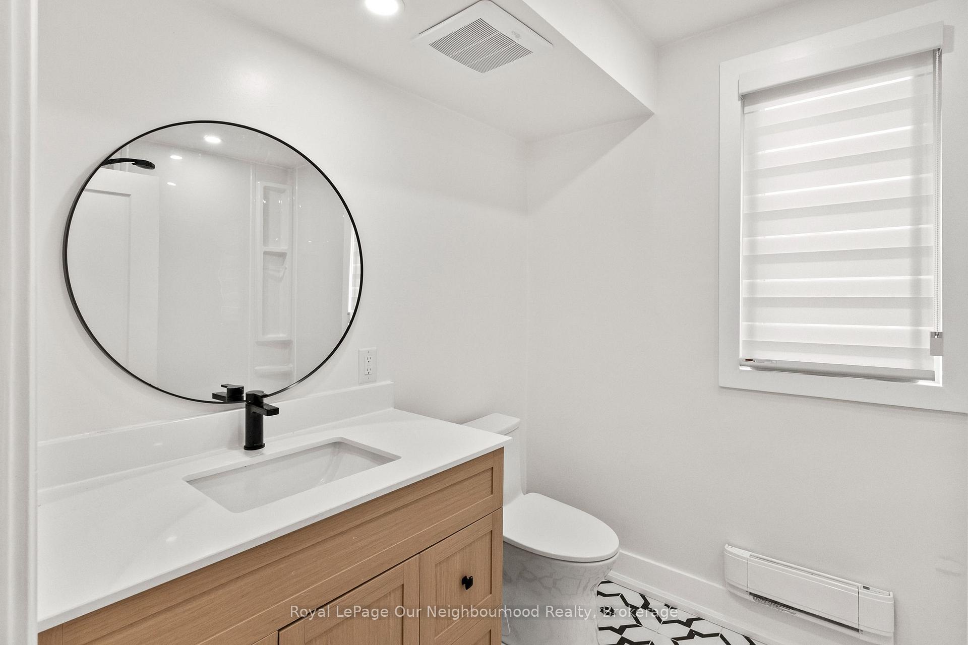 Photo 7 of Unit A, 513 Parkhill Road, Peterborough, Town Ward 3 — HOMEH