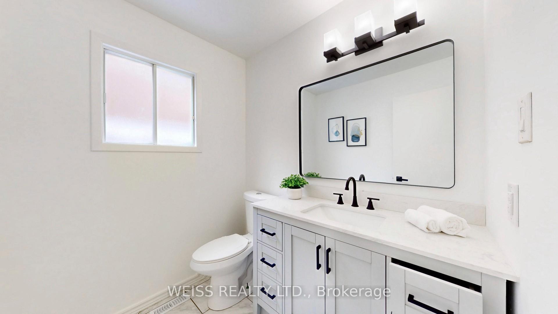 Photo 16 of 9 Tralee Street, Brampton, Heart Lake West — HOMEH