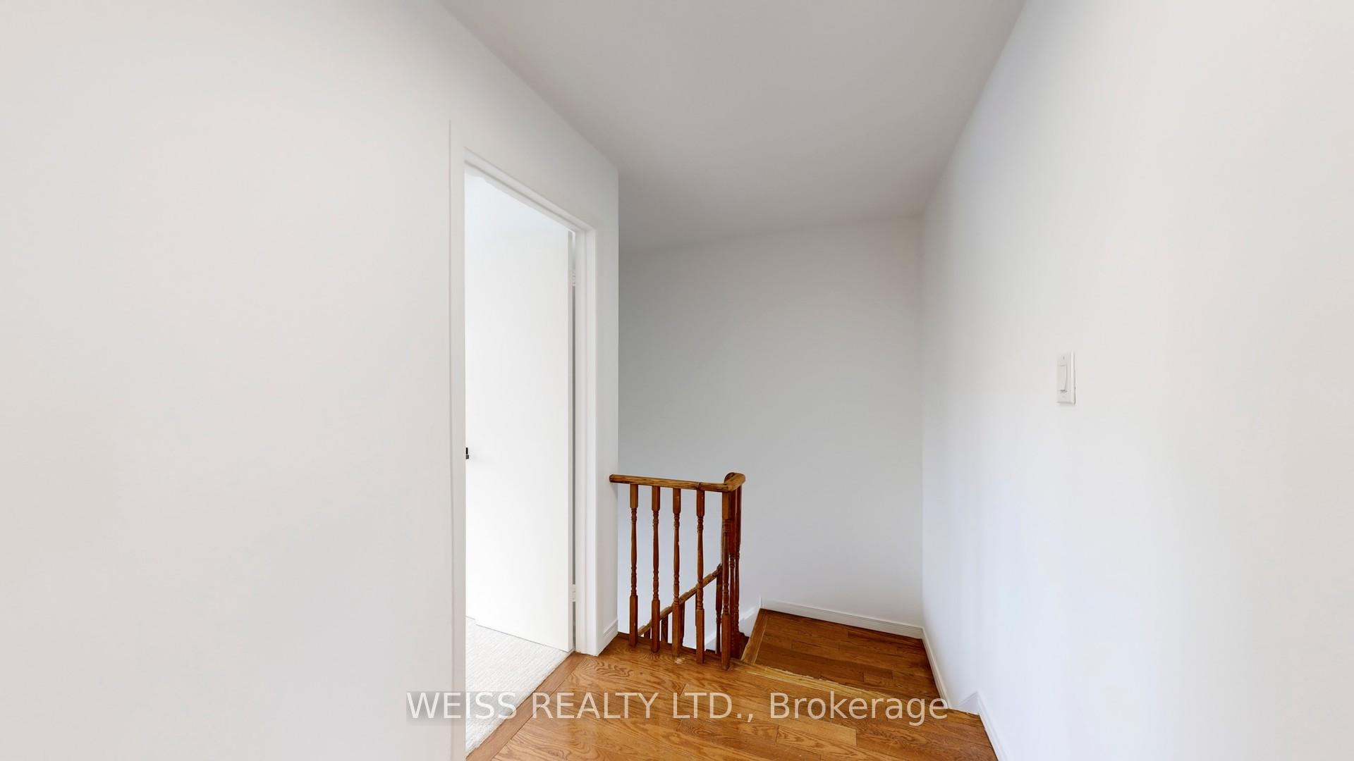 Photo 19 of 9 Tralee Street, Brampton, Heart Lake West — HOMEH