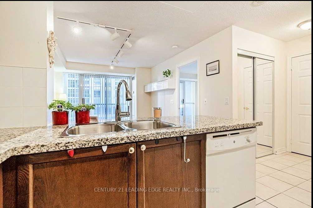 Photo 10 of Unit 505, 5 Michael Power Place, Etobicoke, Islington-City Centre West — HOMEH
