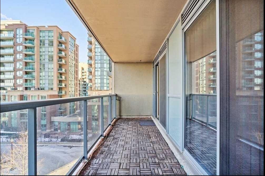 Photo 12 of Unit 505, 5 Michael Power Place, Etobicoke, Islington-City Centre West — HOMEH