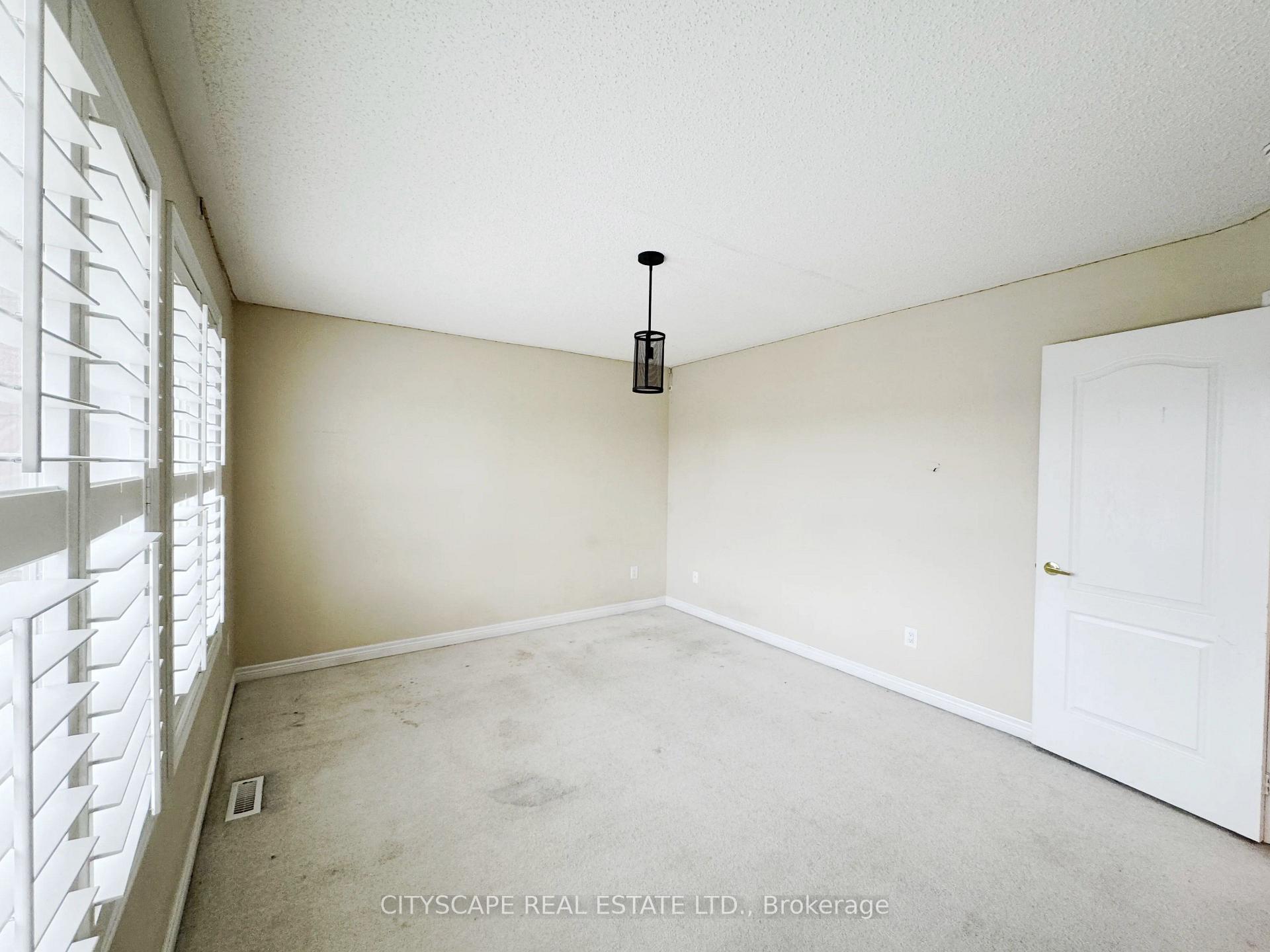 Photo 32 of 405 Scott Boulevard, Milton, Scott — HOMEH