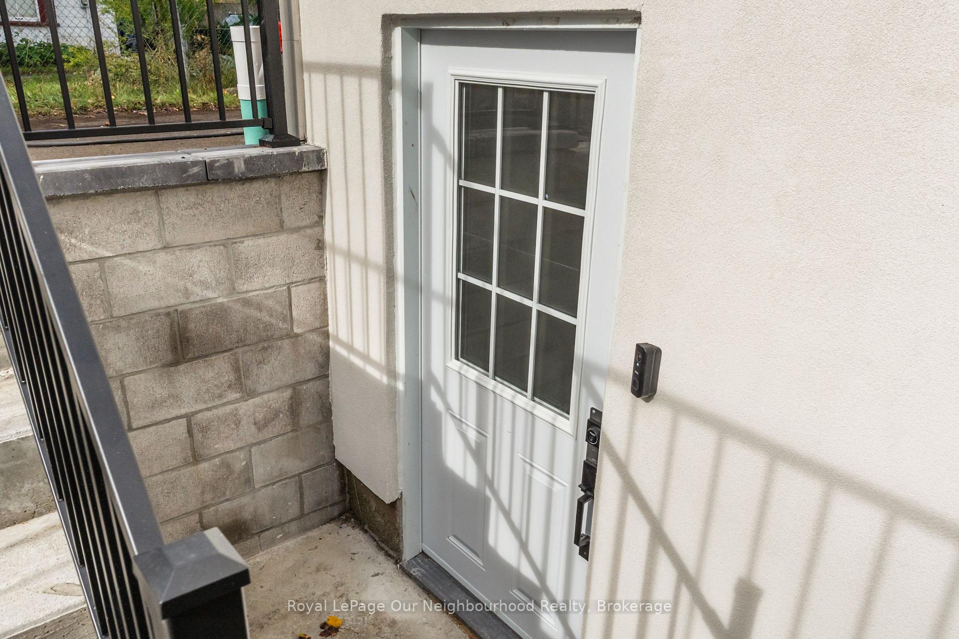 Photo 2 of Unit B, 513 Parkhill Road, Peterborough, Town Ward 3 — HOMEH