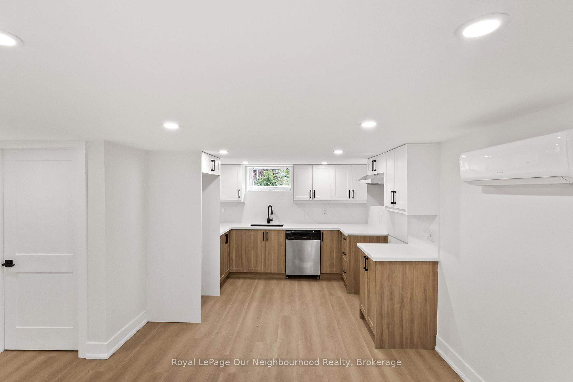 Photo 4 of Unit B, 513 Parkhill Road, Peterborough, Town Ward 3 — HOMEH