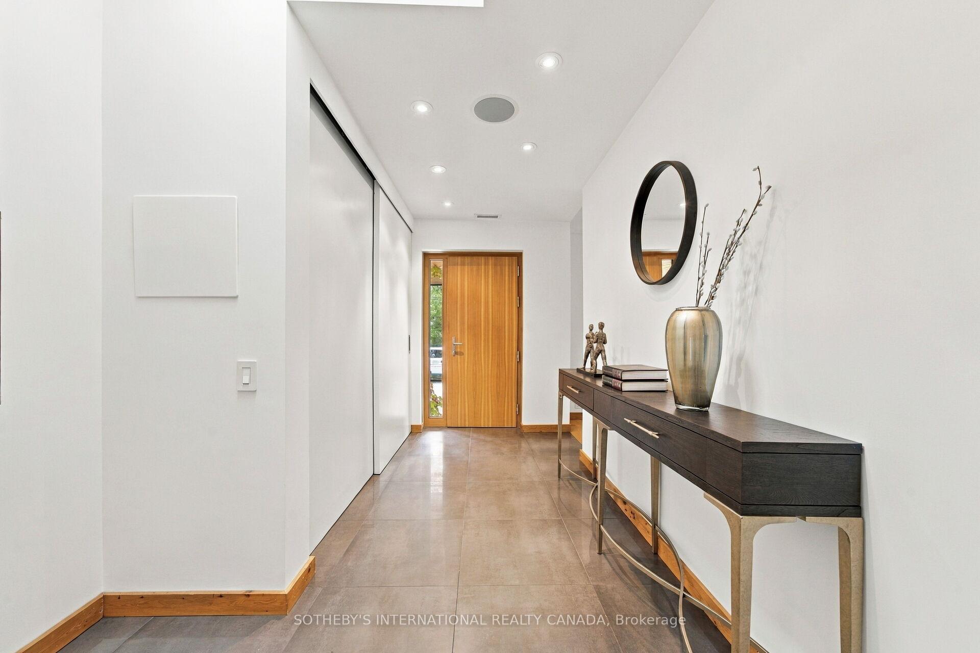Photo 7 of 16 Sunnybrook Road, Toronto, High Park-Swansea — HOMEH