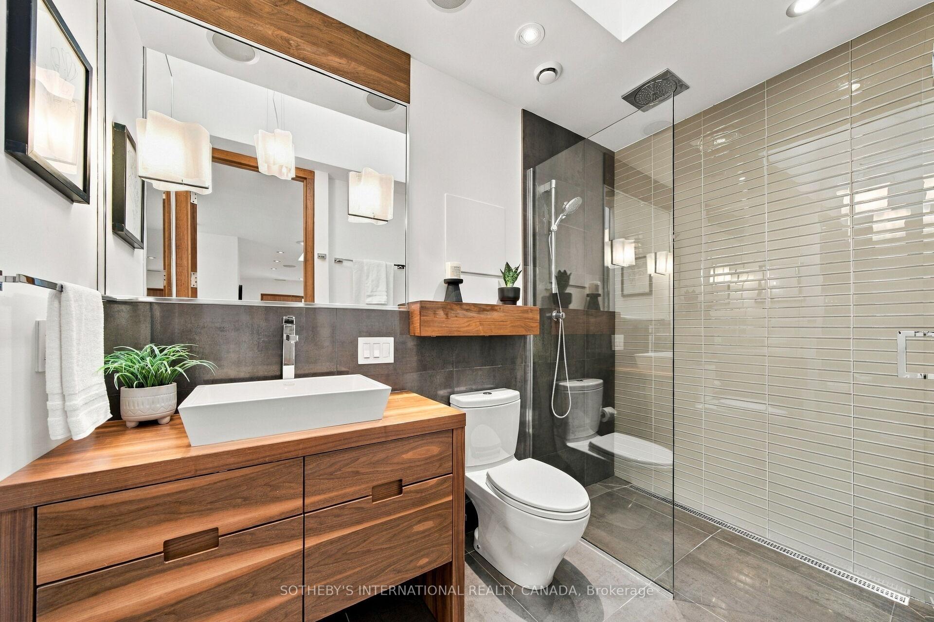 Photo 16 of 16 Sunnybrook Road, Toronto, High Park-Swansea — HOMEH