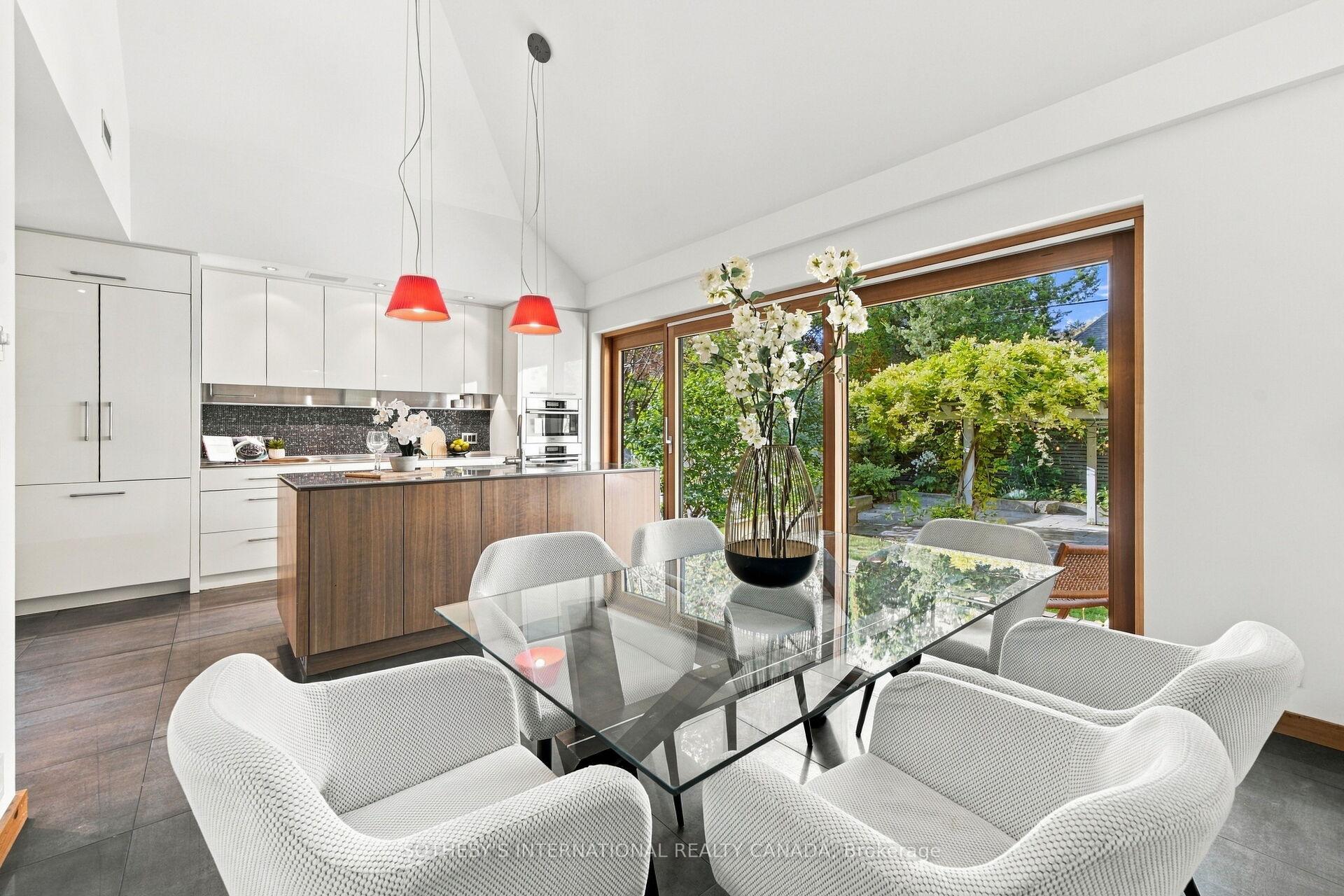 Photo 29 of 16 Sunnybrook Road, Toronto, High Park-Swansea — HOMEH
