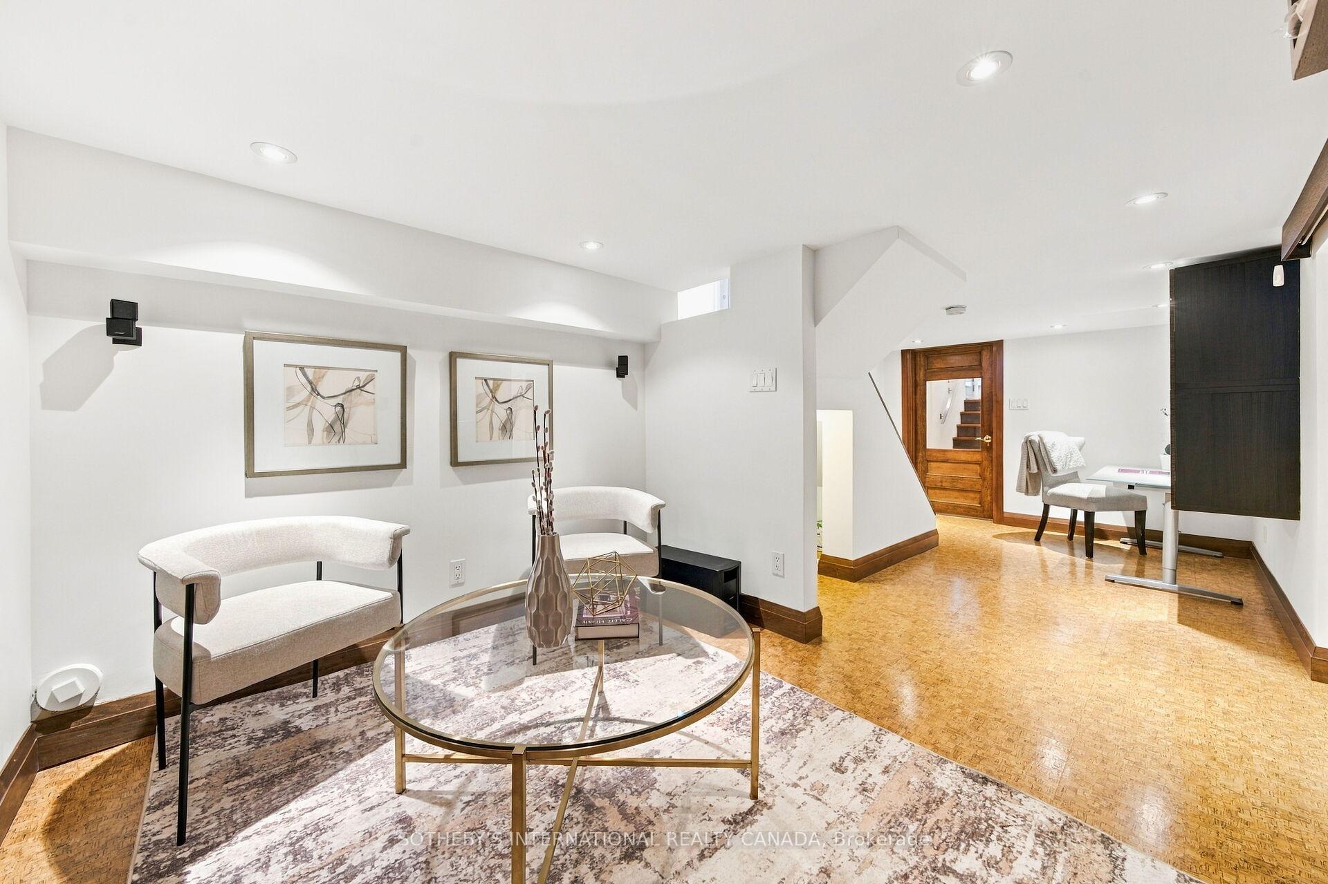 Photo 32 of 16 Sunnybrook Road, Toronto, High Park-Swansea — HOMEH