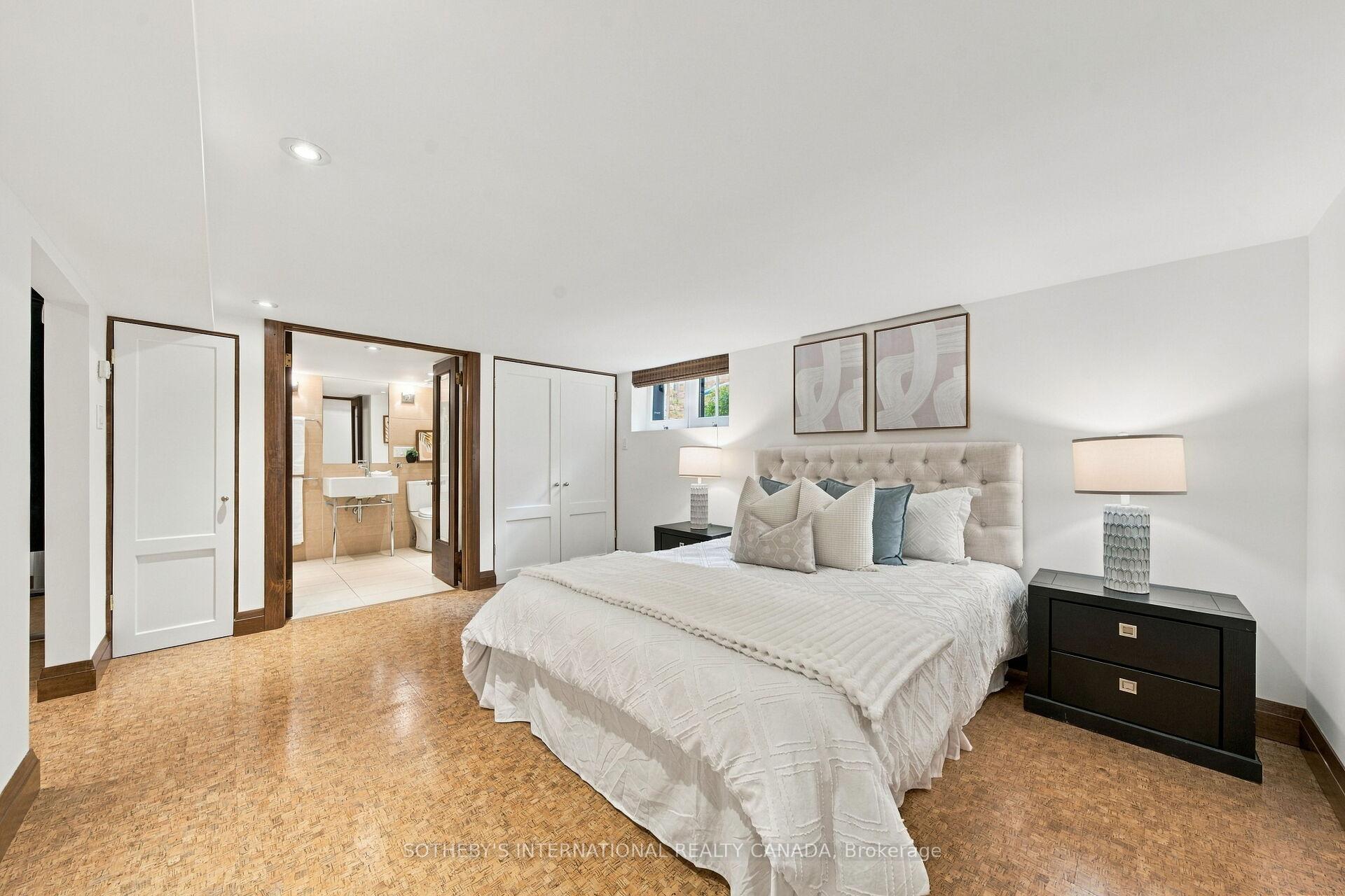 Photo 37 of 16 Sunnybrook Road, Toronto, High Park-Swansea — HOMEH