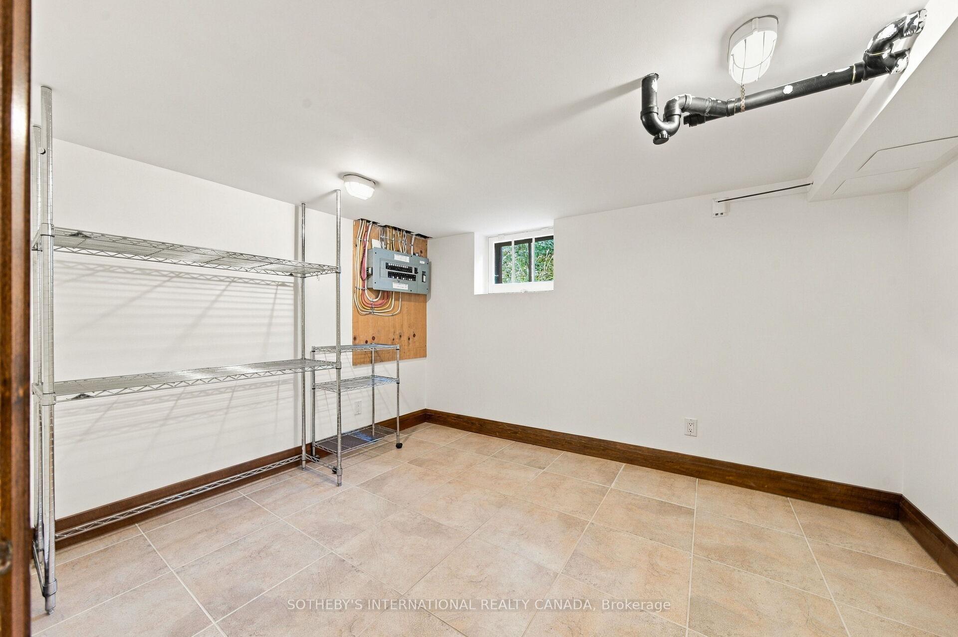 Photo 40 of 16 Sunnybrook Road, Toronto, High Park-Swansea — HOMEH