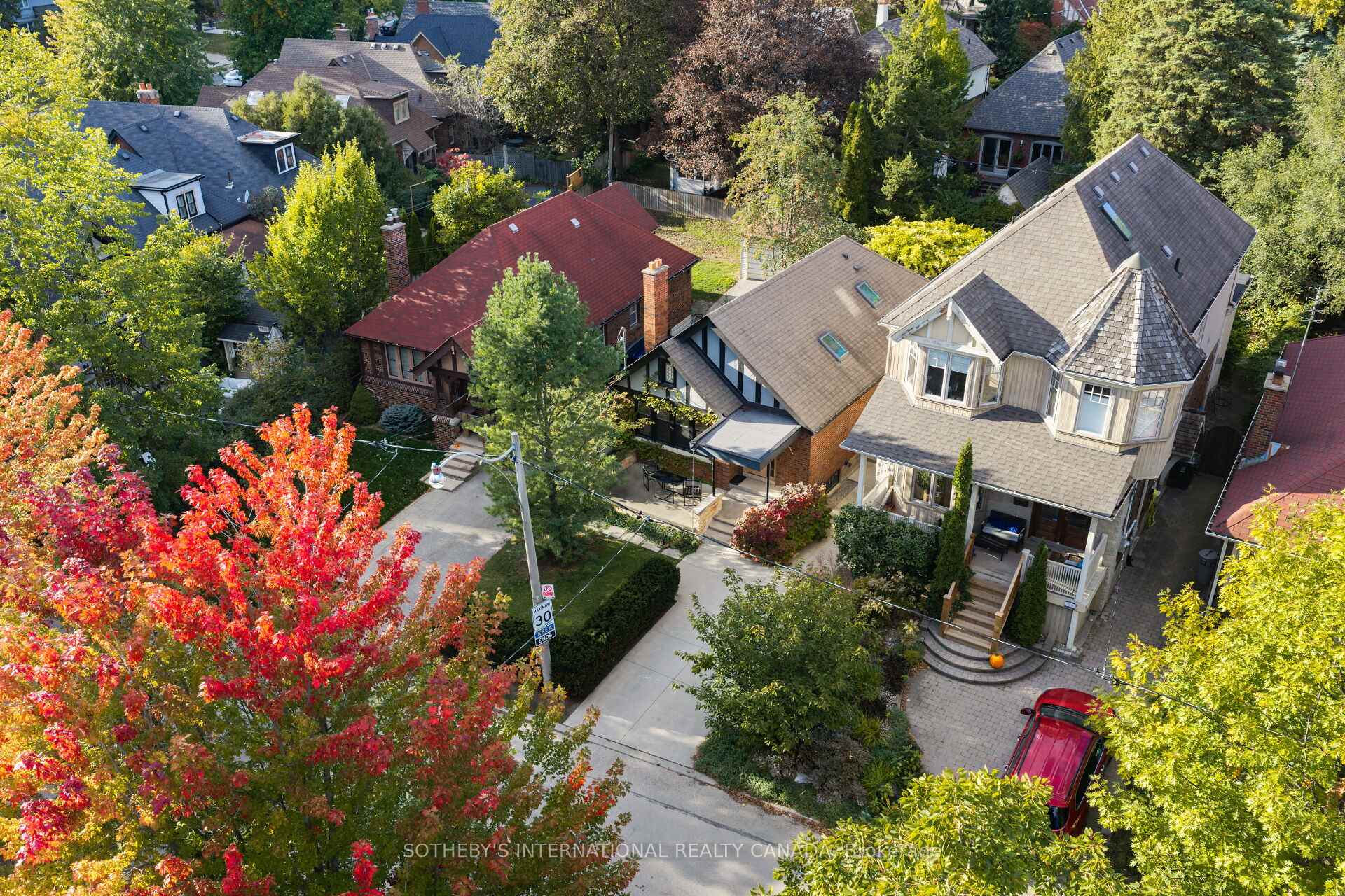 Photo 48 of 16 Sunnybrook Road, Toronto, High Park-Swansea — HOMEH