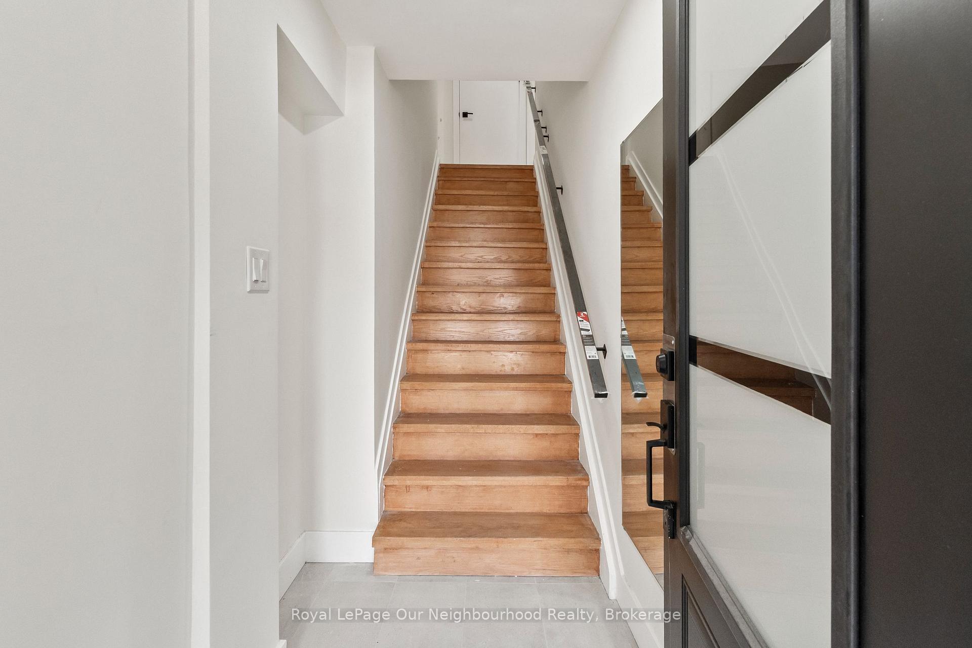 Photo 2 of Unit C, 513 Parkhill Road, Peterborough, Town Ward 3 — HOMEH