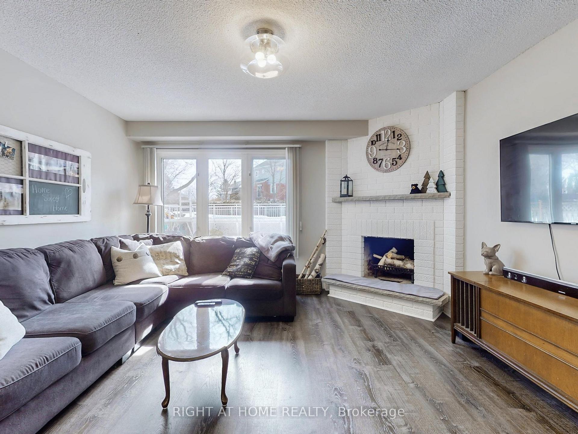Photo 19 of 9 Sherie Drive, Georgina, Keswick North — HOMEH