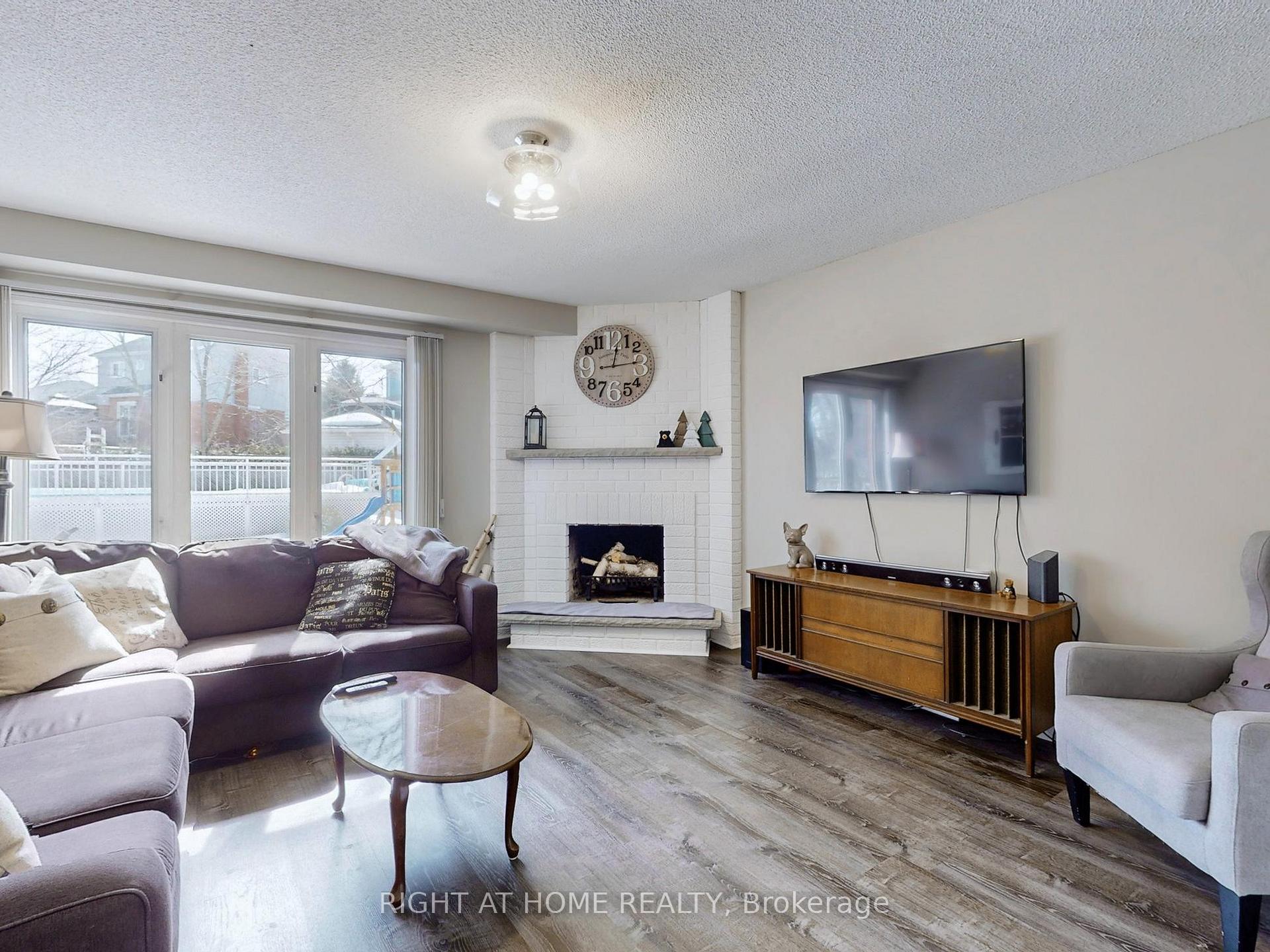 Photo 20 of 9 Sherie Drive, Georgina, Keswick North — HOMEH
