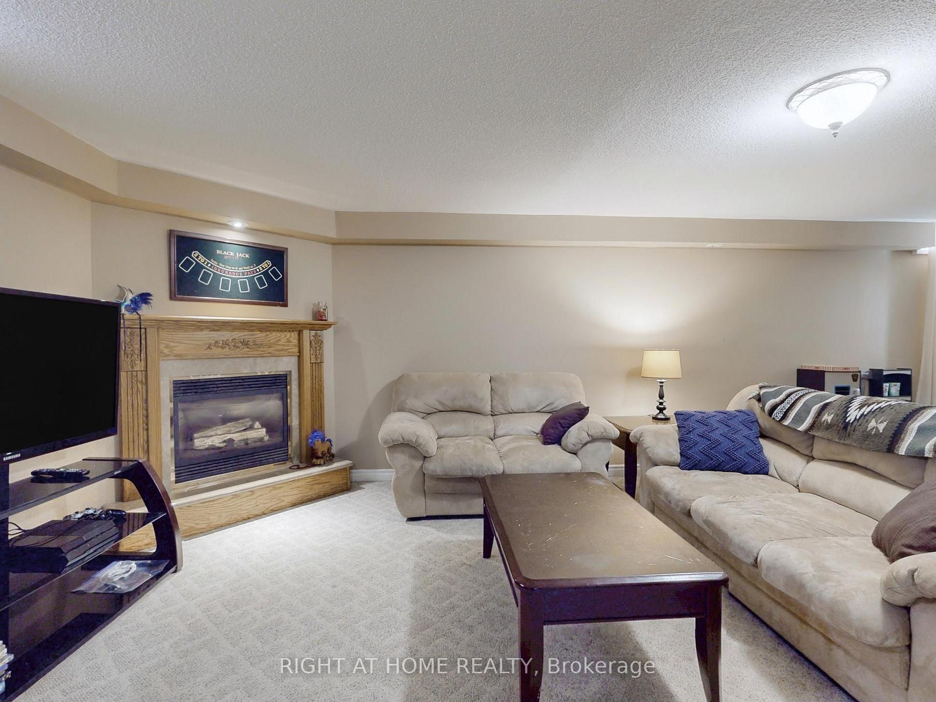 Photo 40 of 9 Sherie Drive, Georgina, Keswick North — HOMEH