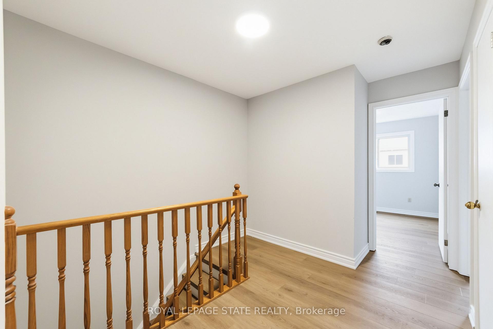 Photo 26 of Unit 5, 1475 Upper Gage Avenue, Hamilton, Randall — HOMEH
