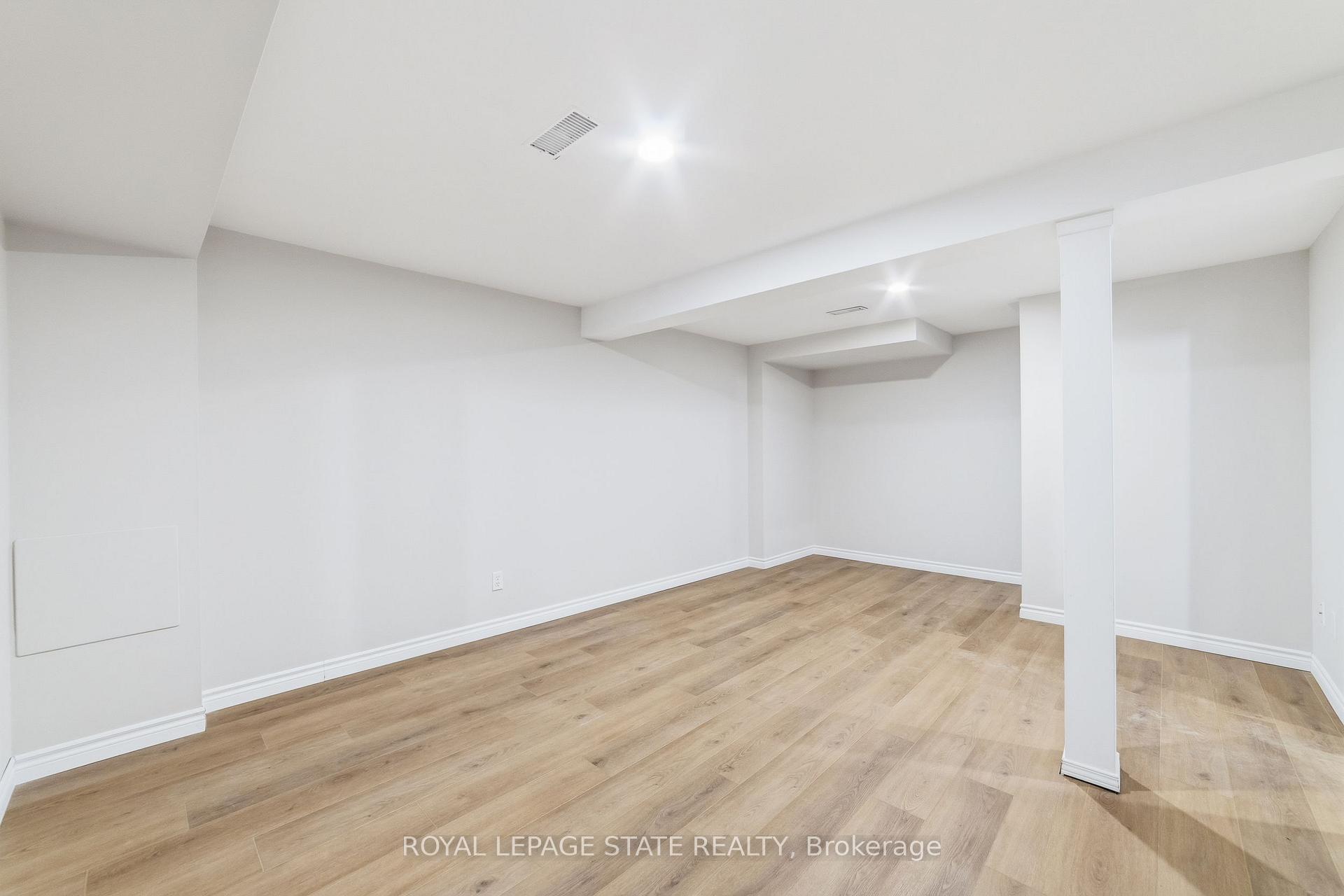 Photo 34 of Unit 5, 1475 Upper Gage Avenue, Hamilton, Randall — HOMEH