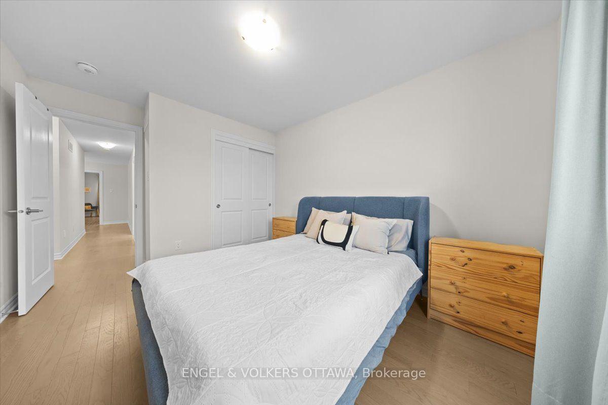 Photo 29 of 124 Patchell Place N, North Grenville, North Grenville Twp (Kemptville South) — HOMEH