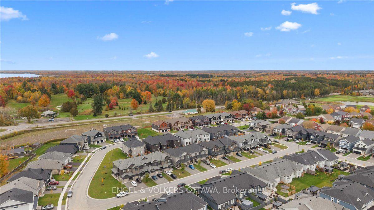Photo 43 of 124 Patchell Place N, North Grenville, North Grenville Twp (Kemptville South) — HOMEH