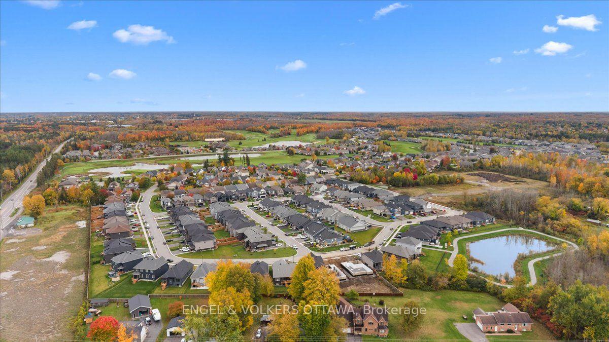 Photo 45 of 124 Patchell Place N, North Grenville, North Grenville Twp (Kemptville South) — HOMEH