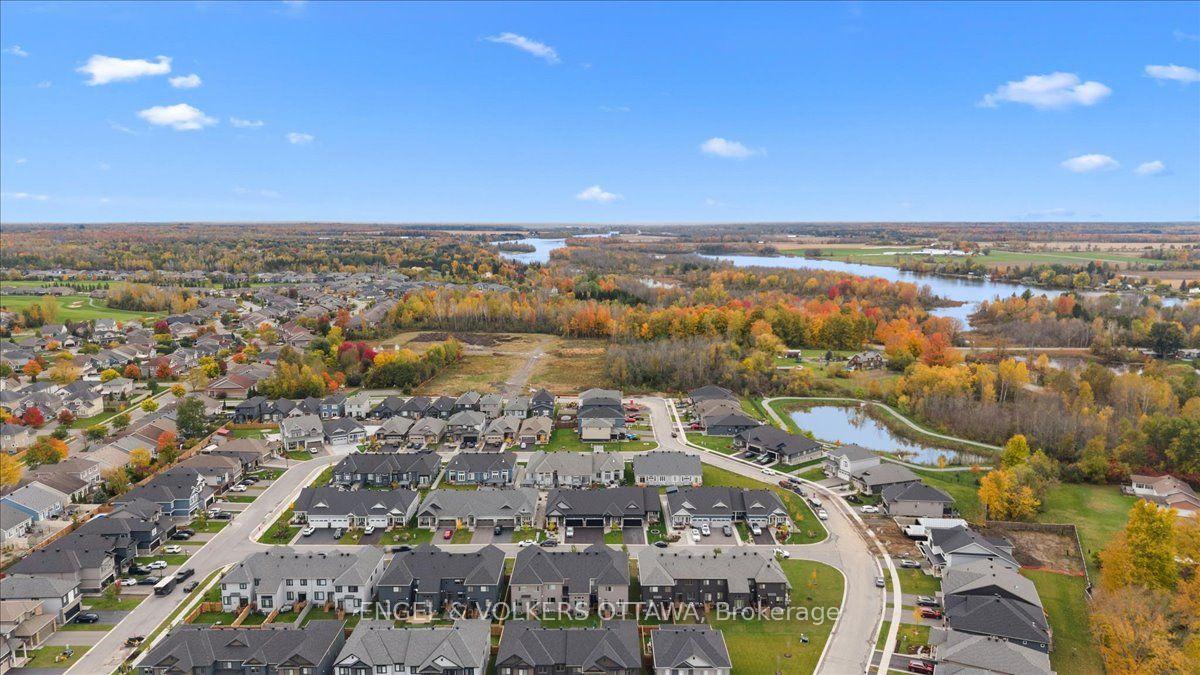 Photo 46 of 124 Patchell Place N, North Grenville, North Grenville Twp (Kemptville South) — HOMEH