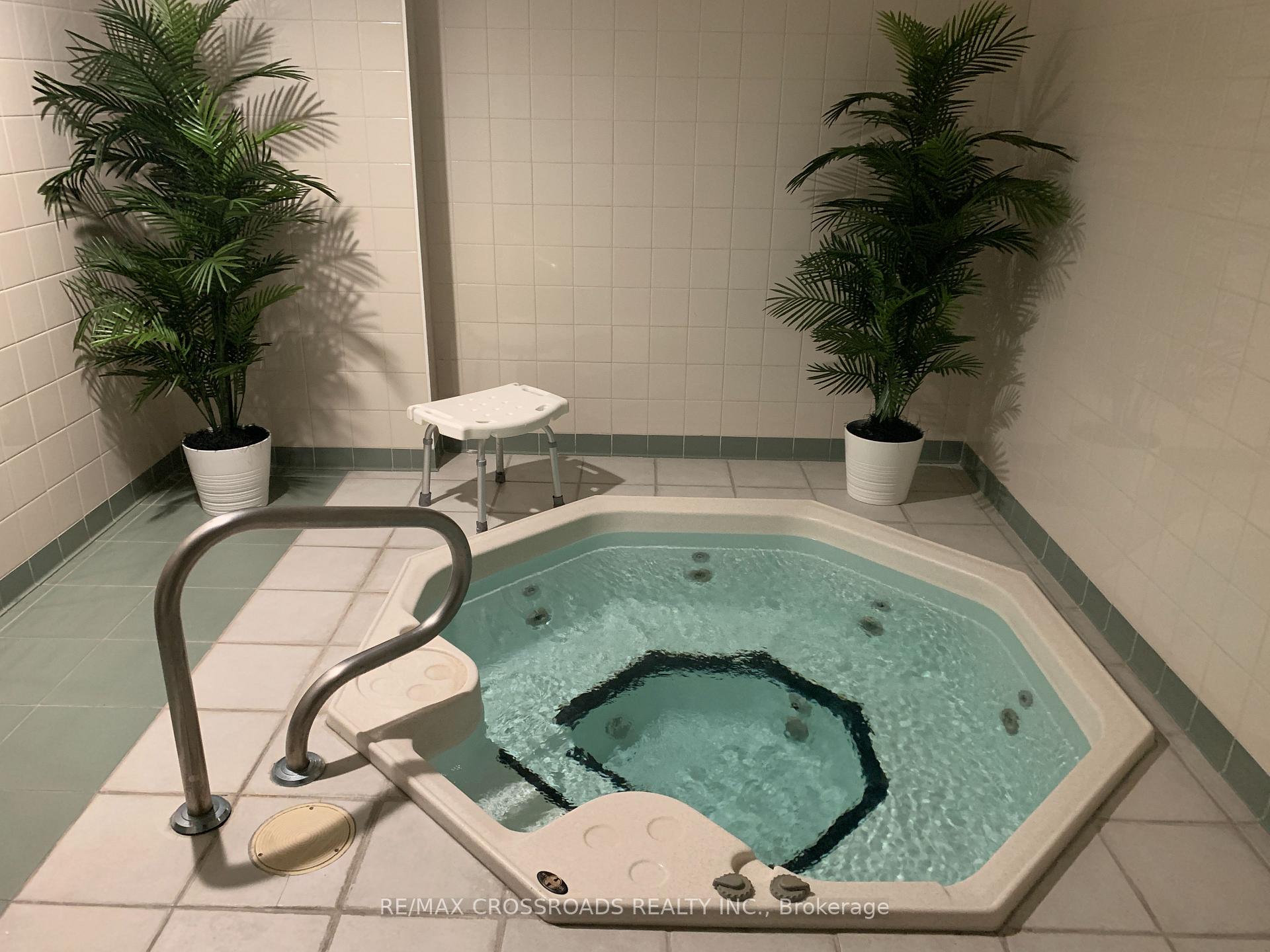 Photo 17 of Unit 1211, 43 Eglinton Avenue E, Toronto, Mount Pleasant West — HOMEH