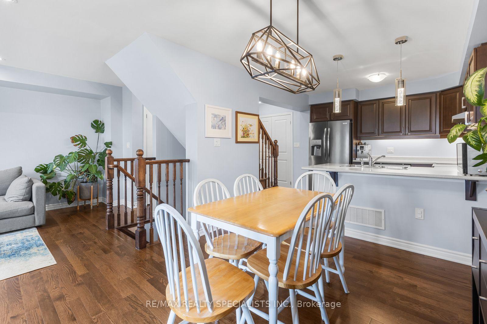 Photo 11 of 149 Asleton Boulevard, Milton, Willmott — HOMEH