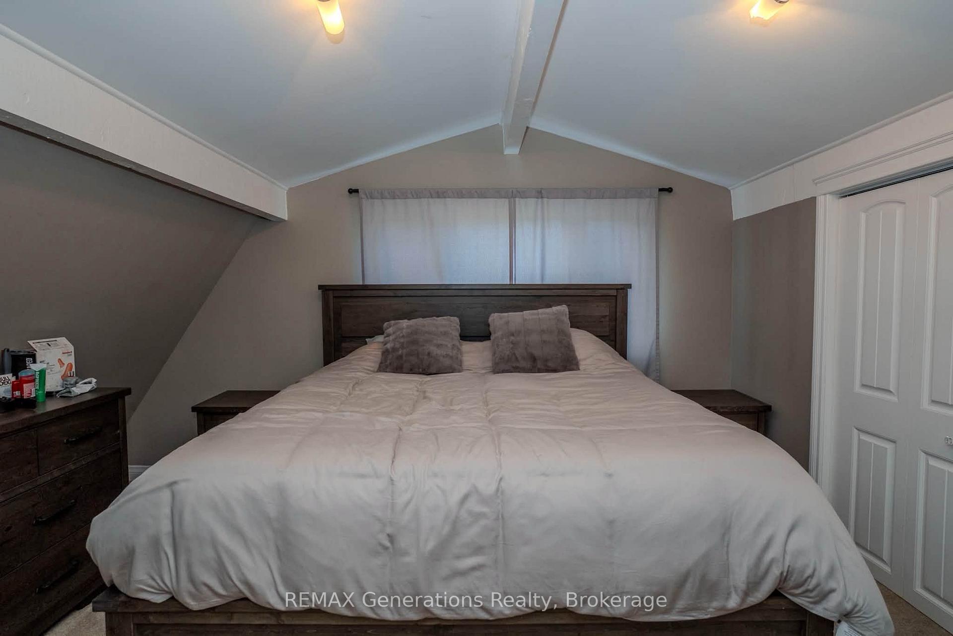 Photo 15 of 475 Hazelwood Drive, Thunder Bay, McIntyre North — HOMEH