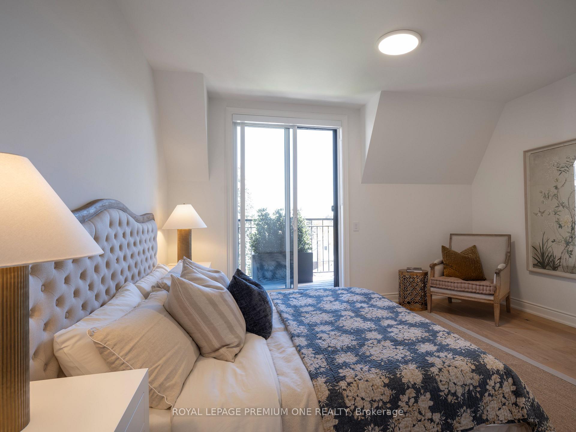 Photo 30 of 20 Earlington Avenue, Etobicoke, Kingsway South — HOMEH