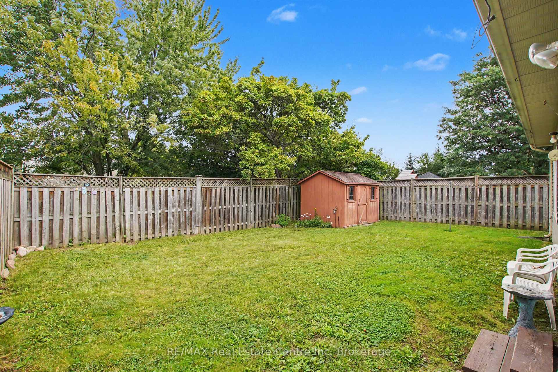 Photo 35 of 78 Rolling Meadows Drive, Kitchener, Forest Heights — HOMEH