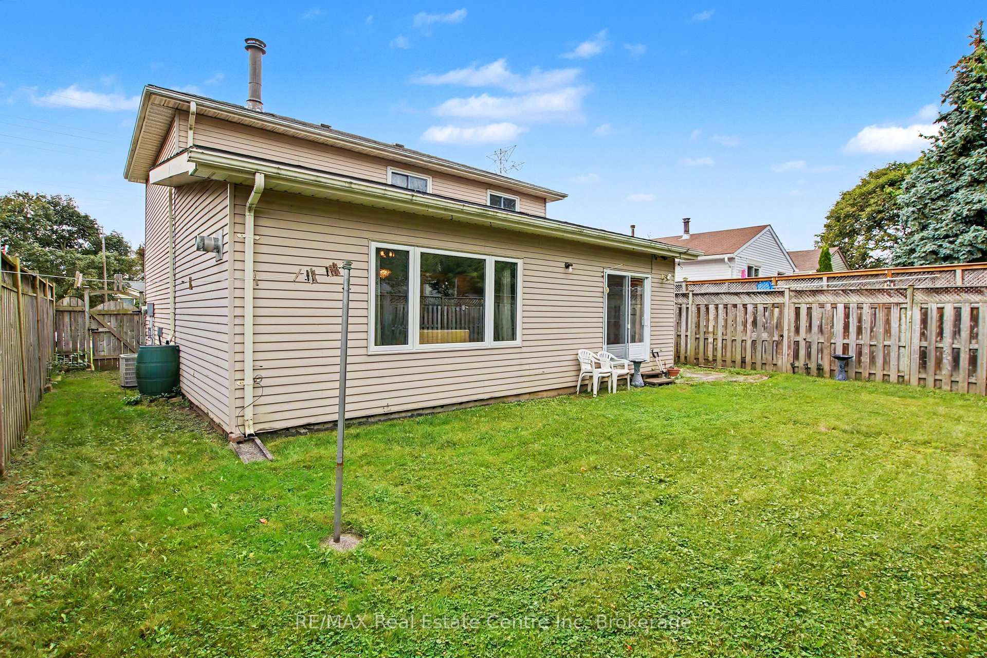 Photo 37 of 78 Rolling Meadows Drive, Kitchener, Forest Heights — HOMEH