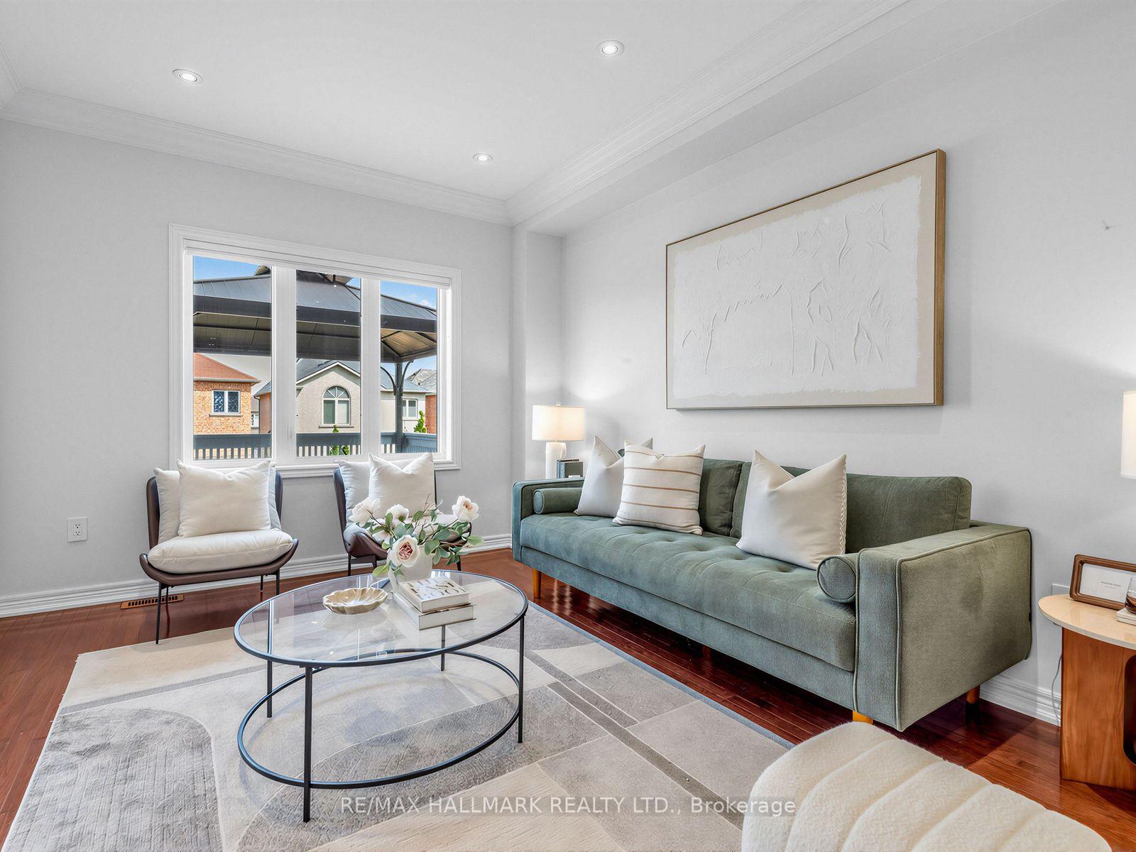 Photo 9 of 37 Cherry Bush Road, Vaughan, Patterson — HOMEH
