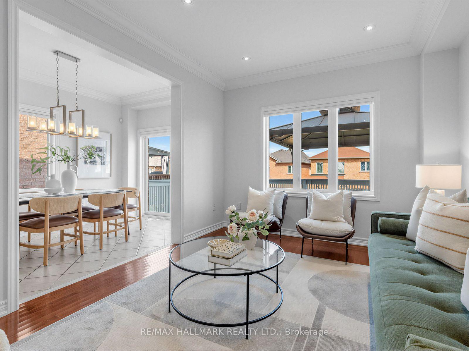 Photo 10 of 37 Cherry Bush Road, Vaughan, Patterson — HOMEH