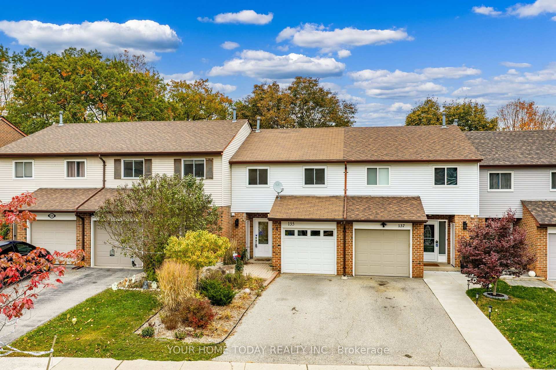 Photo 1 of 135 John Street, Halton Hills, Georgetown — HOMEH