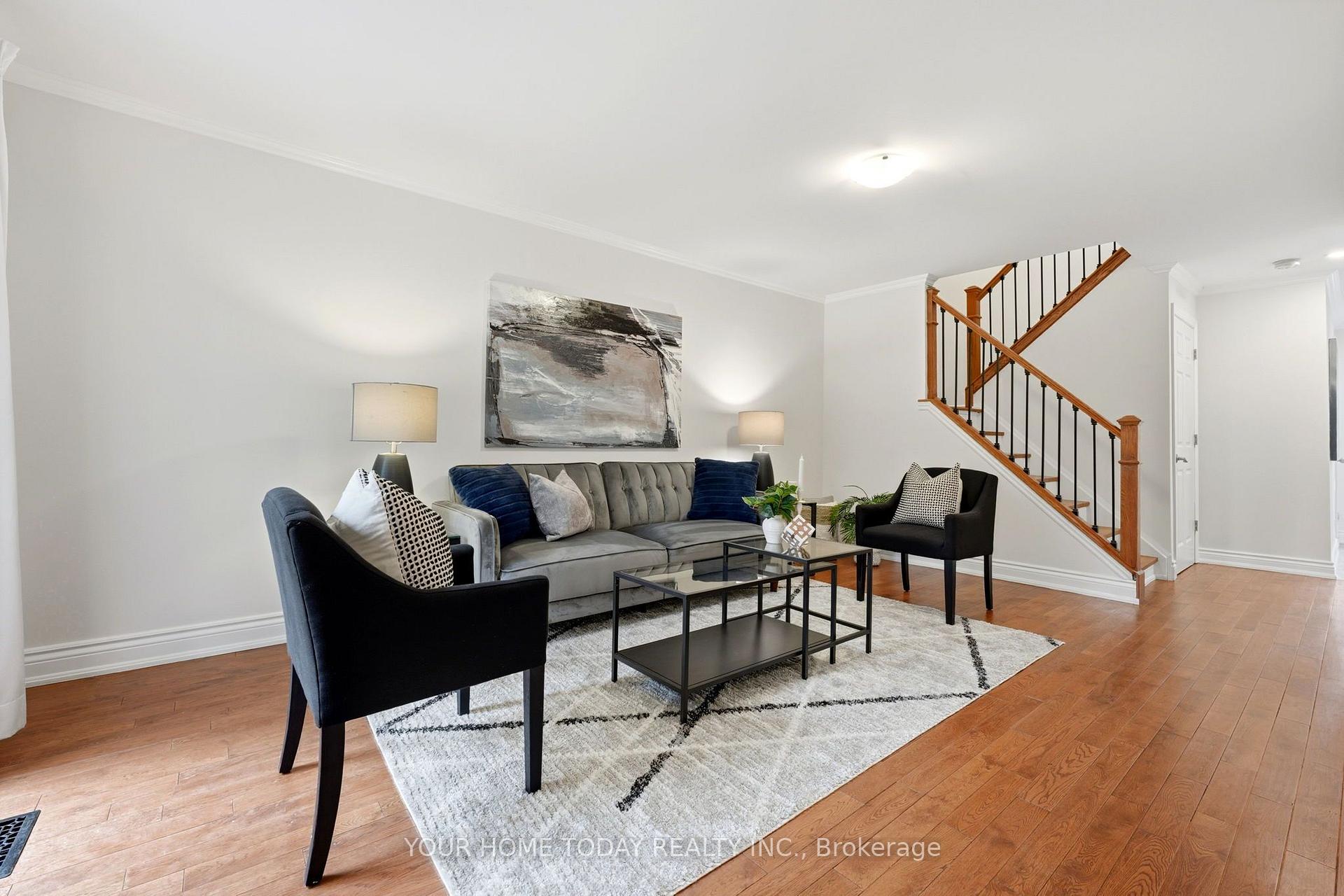 Photo 8 of 135 John Street, Halton Hills, Georgetown — HOMEH