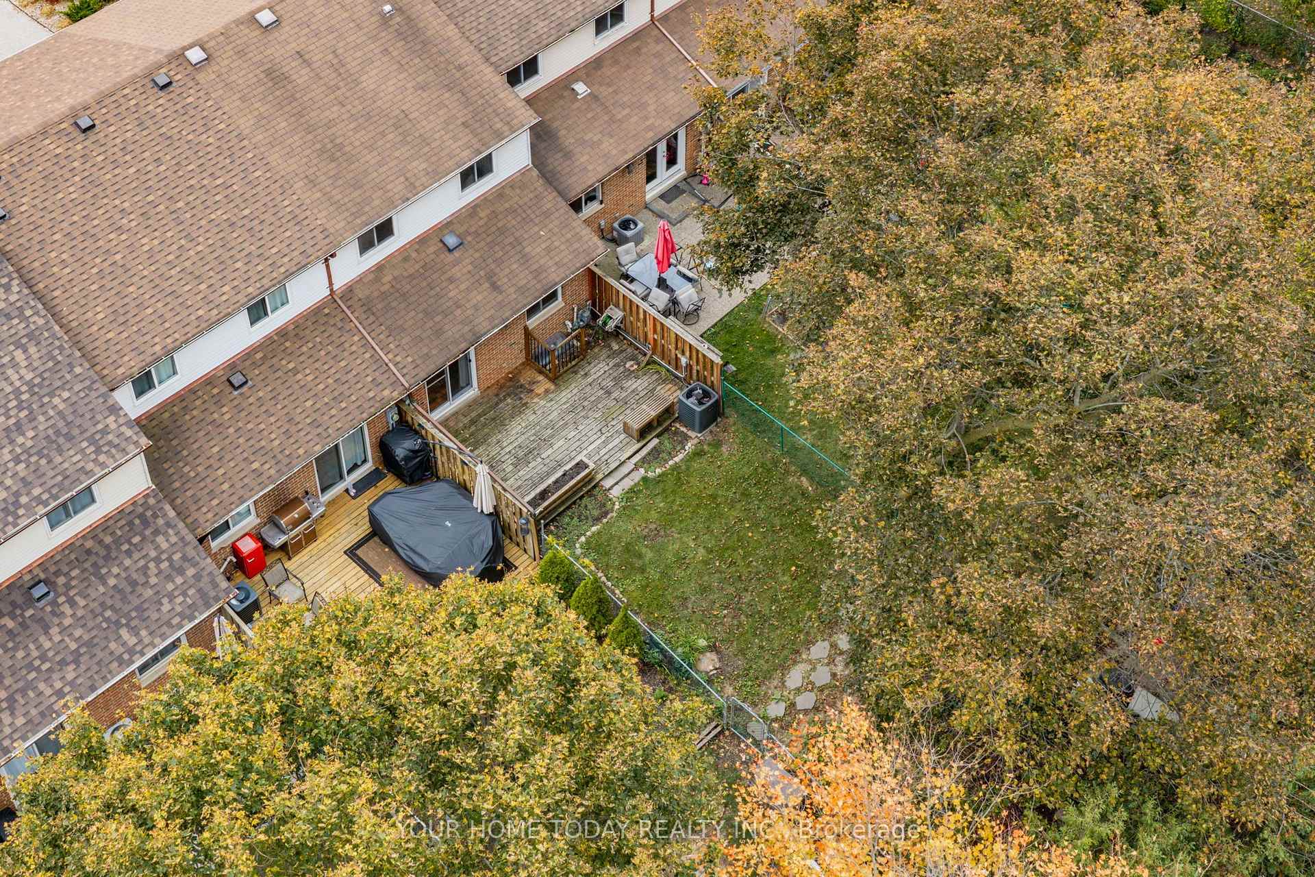 Photo 41 of 135 John Street, Halton Hills, Georgetown — HOMEH