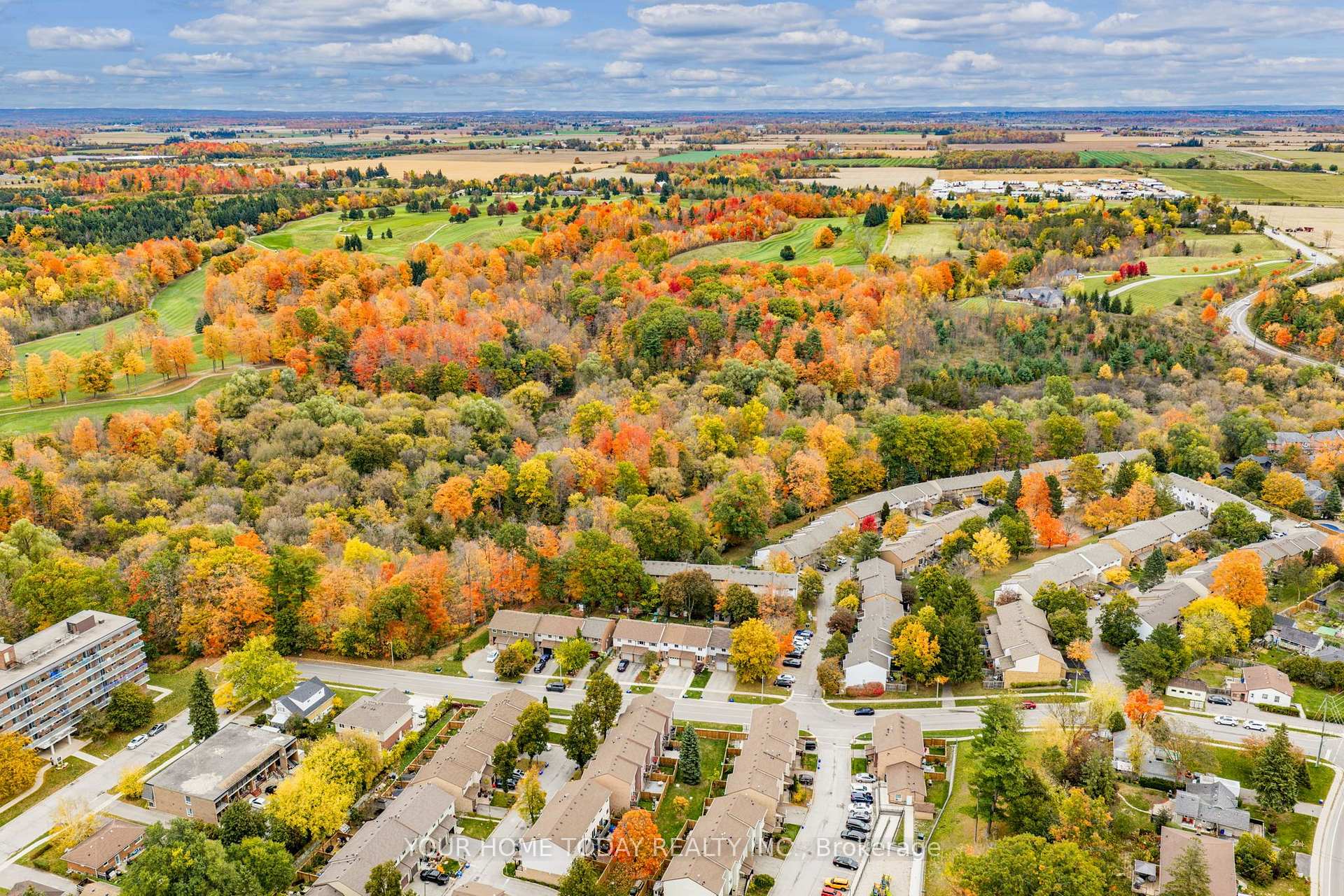 Photo 46 of 135 John Street, Halton Hills, Georgetown — HOMEH