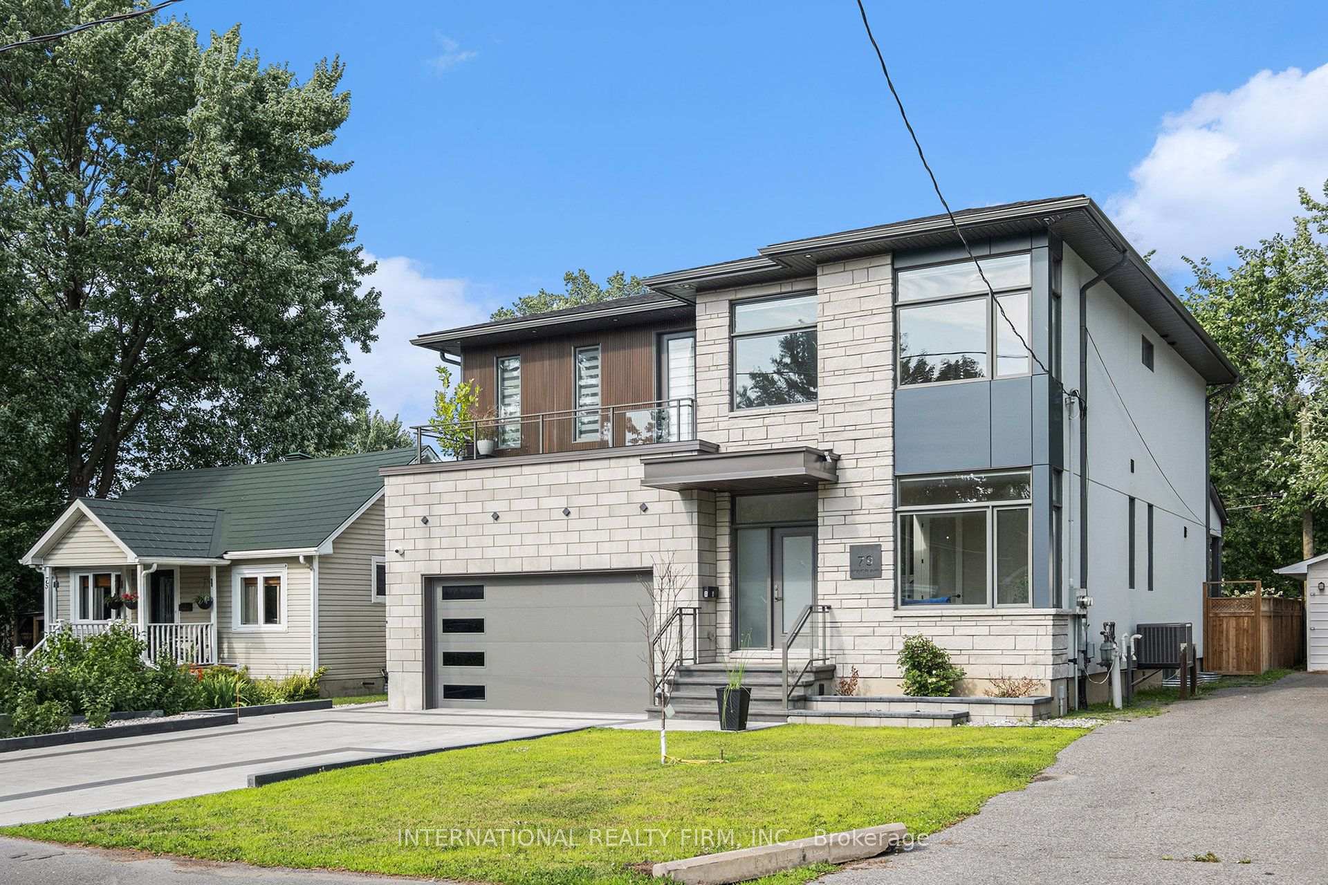 Photo 2 of 79 Boyce Avenue, Ottawa, Britannia — HOMEH