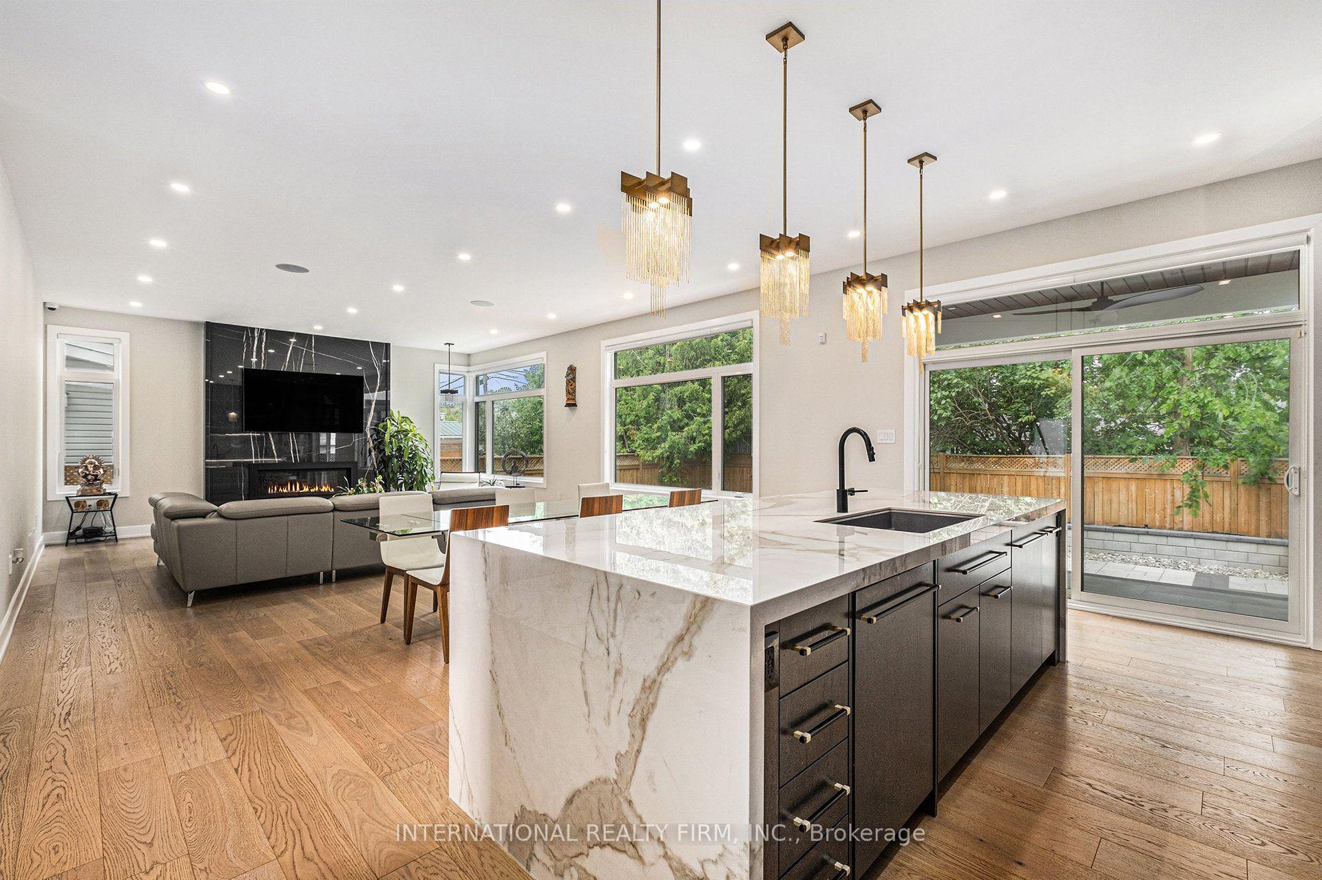 Photo 13 of 79 Boyce Avenue, Ottawa, Britannia — HOMEH
