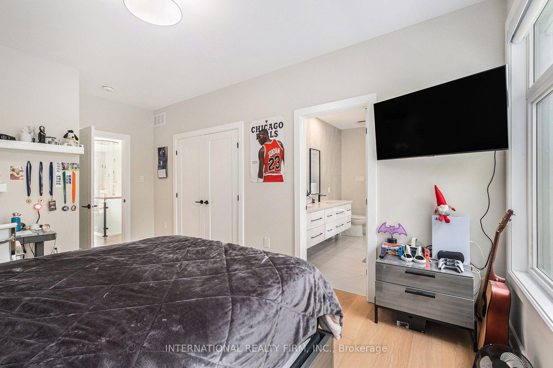 Photo 26 of 79 Boyce Avenue, Ottawa, Britannia — HOMEH
